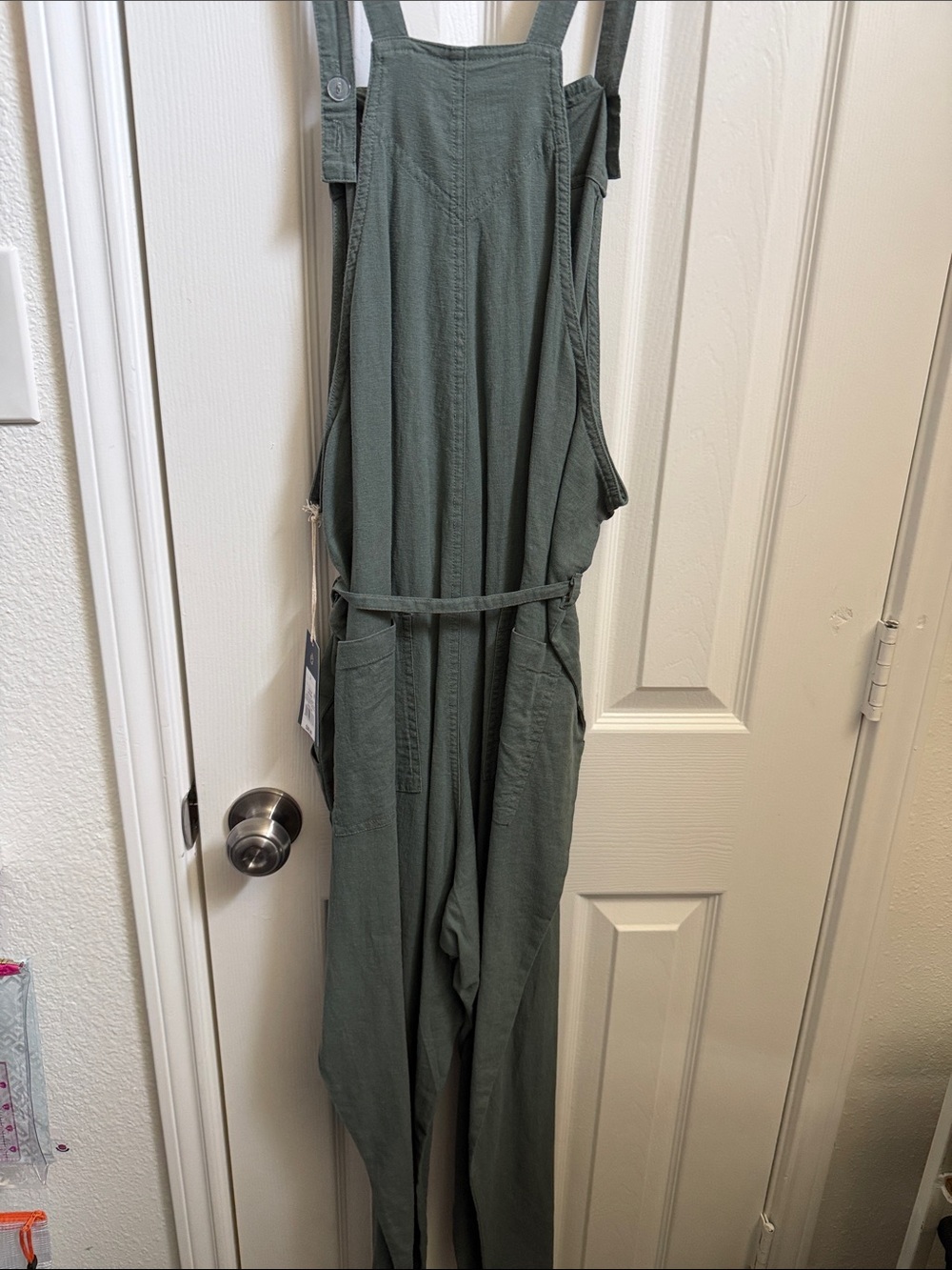 Universal Thread Olive Green Sleeveless Utility Jumpsuit with Tie Waist - Picture 4 of 4